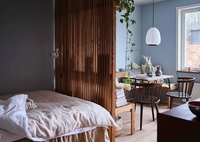 Holiday home The Roundabout Hideout 1